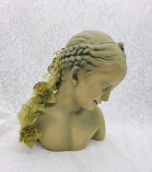 No Reserves Samira Haunted Statue Bust ~ HUGE 15" by 18" Art Sculpture Bust ~ Paranormal ~ HIGHLY ACTIVE ~ Strange