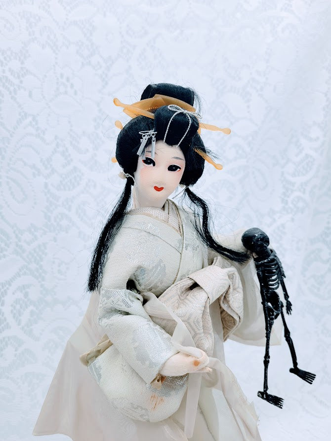 No Reserves Shirayuki Haunted Doll ~ 17" Antique Oriental Stockinette Vessel ~ Paranormal ~ Yokai Yuki Onna ~ Niigata Prefecture ~ Spooky ~ NO KIDS