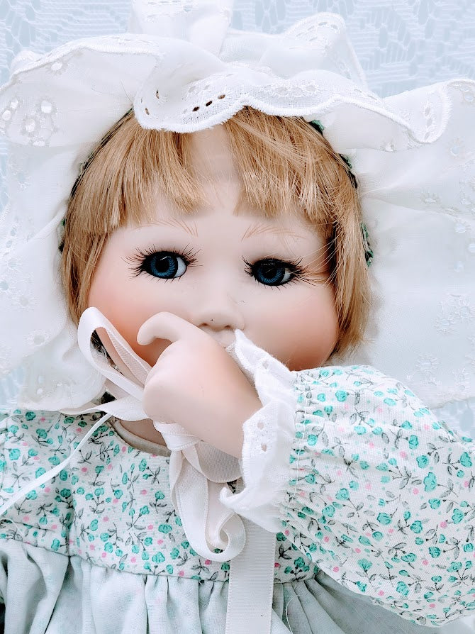 Margie Haunted Doll ~ 21" Handmade Thumb Sucking Bisque Vessel ~ Paranormal ~ Clingy ~ Emotionally Needy ~ Seeks REAL FAMILY