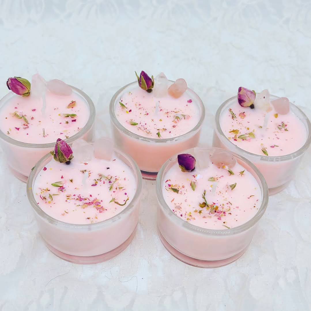 Mini Love Goddess Faerie Magick Candles ~ Handmade by Me ~ Soy Wax Candle & Charged Crystals ~ Attract Love and Abundance ~ Enhance Psychic Abilities ~ Dreams