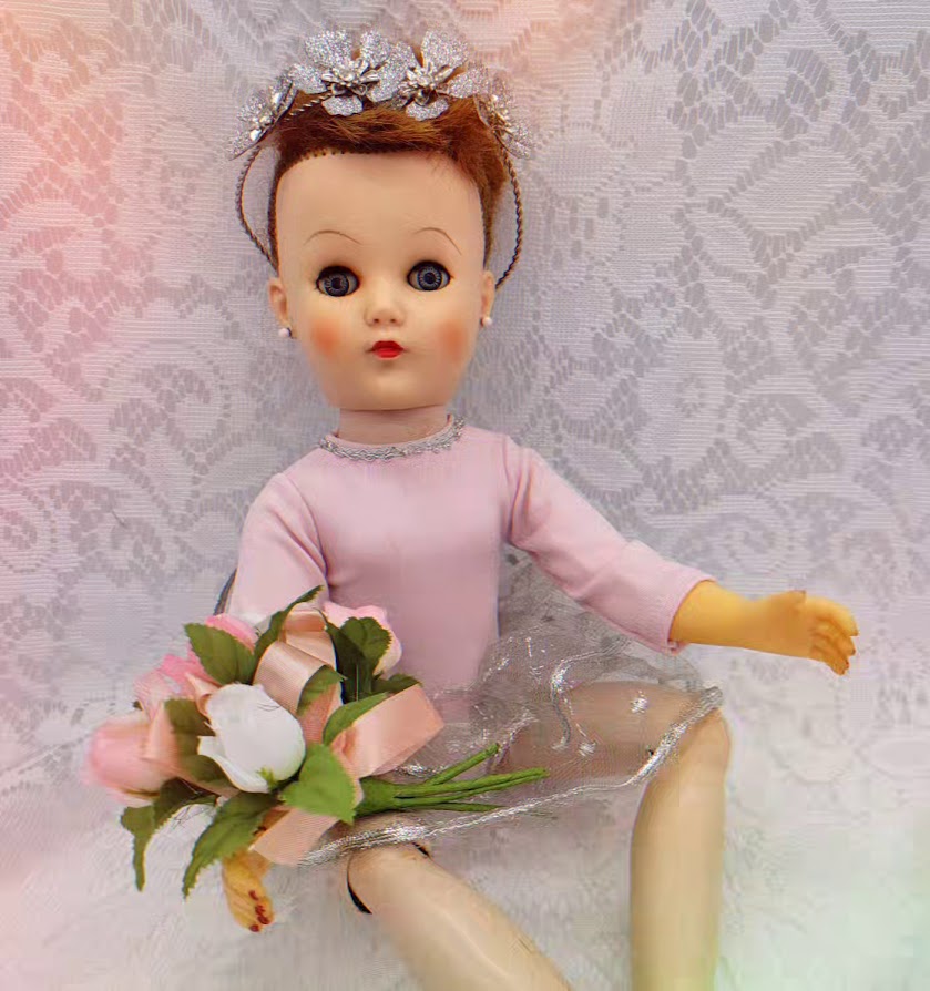 Sophia Haunted Doll ~ 18" Hard Plastic Jointed Ballerina 1950s ~ Paranormal ~ Bolshoi Acedemy, Moscow ~ Ballerina/Dancer ~ Stalked