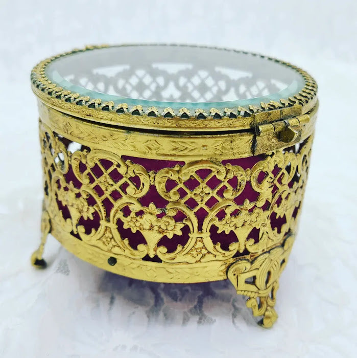 Gothic Footed Gold Gilt Filigree Ormolu Casket Jewelry Box Decorative Hinged Lid ~ Trinket Box ~ Container