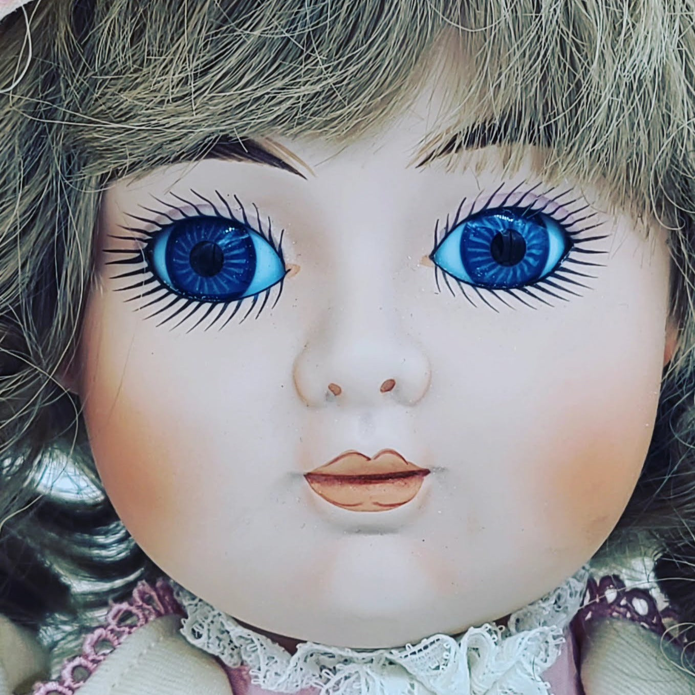 Haydée Haunted Doll ~ 19" Gorham MUSICAL Jumeau Bébé French Reproduction ~ Paranormal ~ Commands Respect ~ Highly Intelligent ~ Does Better With Seasoned Investigators Rather than Newbies