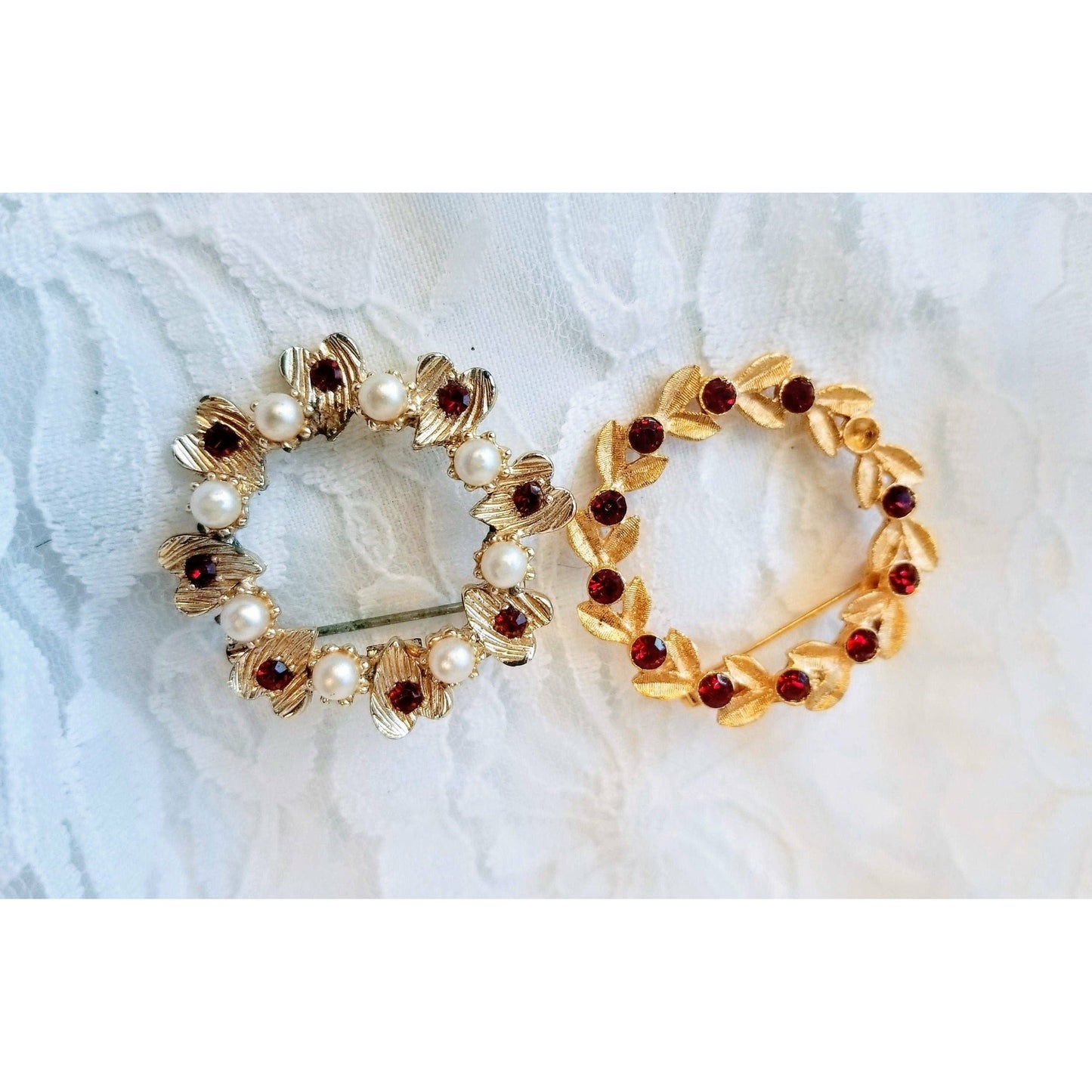 Set of 2 Red and Gold Tone Circle Brooches 1950s Red Crystal Rhinestone and Seed Pearl Pins Brooches Brooch