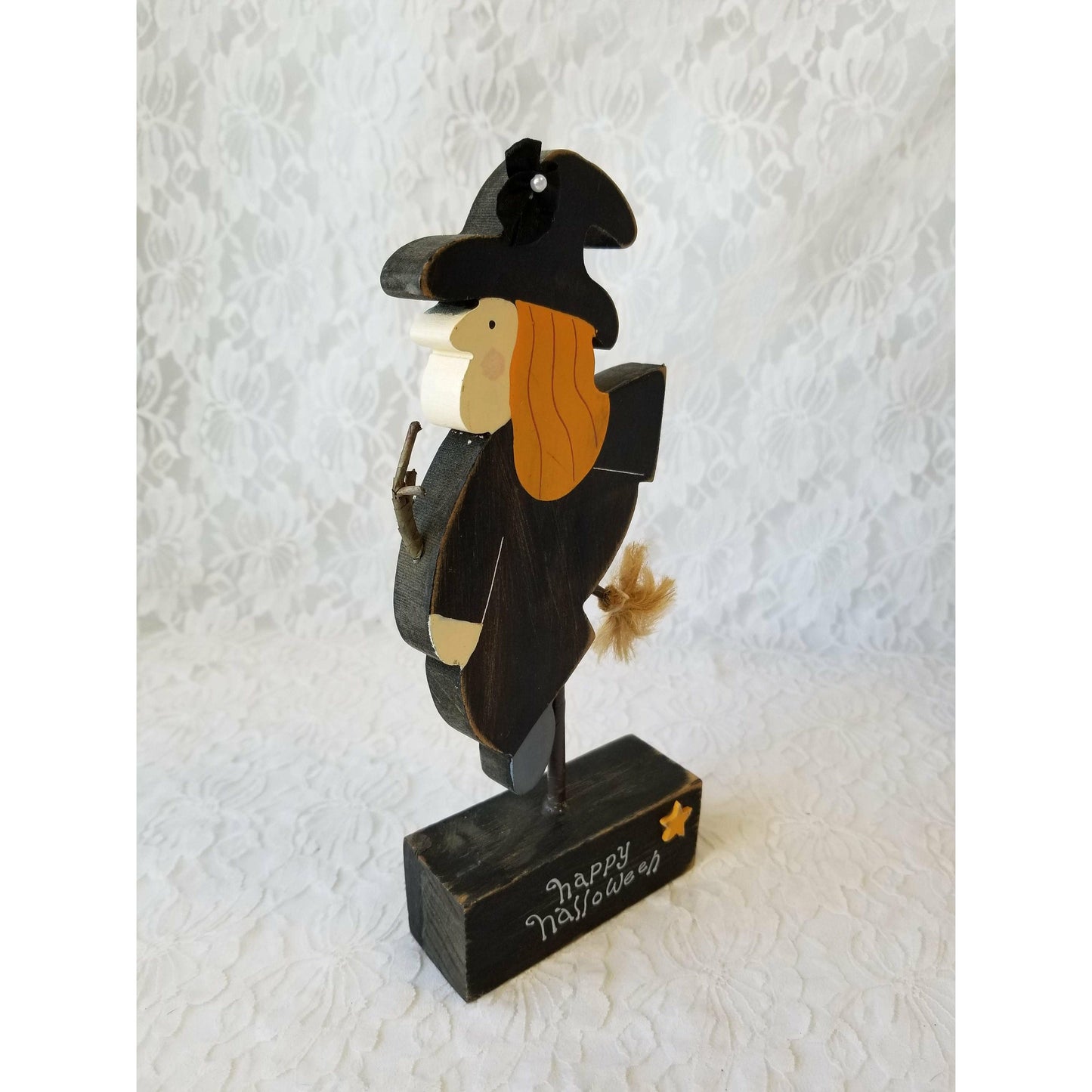 Primitive Wood Halloween Witch ~ Wood Art Stand Up Decoration Decor Ornament Figure Sign 9.7" tall ~ Fall Decor ~ Halloween Decoration