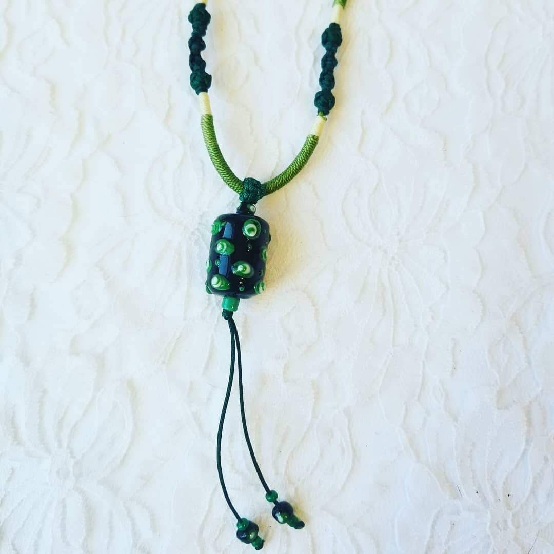 Vintage Handmade OOAK Green Macramé Necklace with Blown Glass Lamp work Focal Beads ~ Adjustable ~ Artist Made Necklace