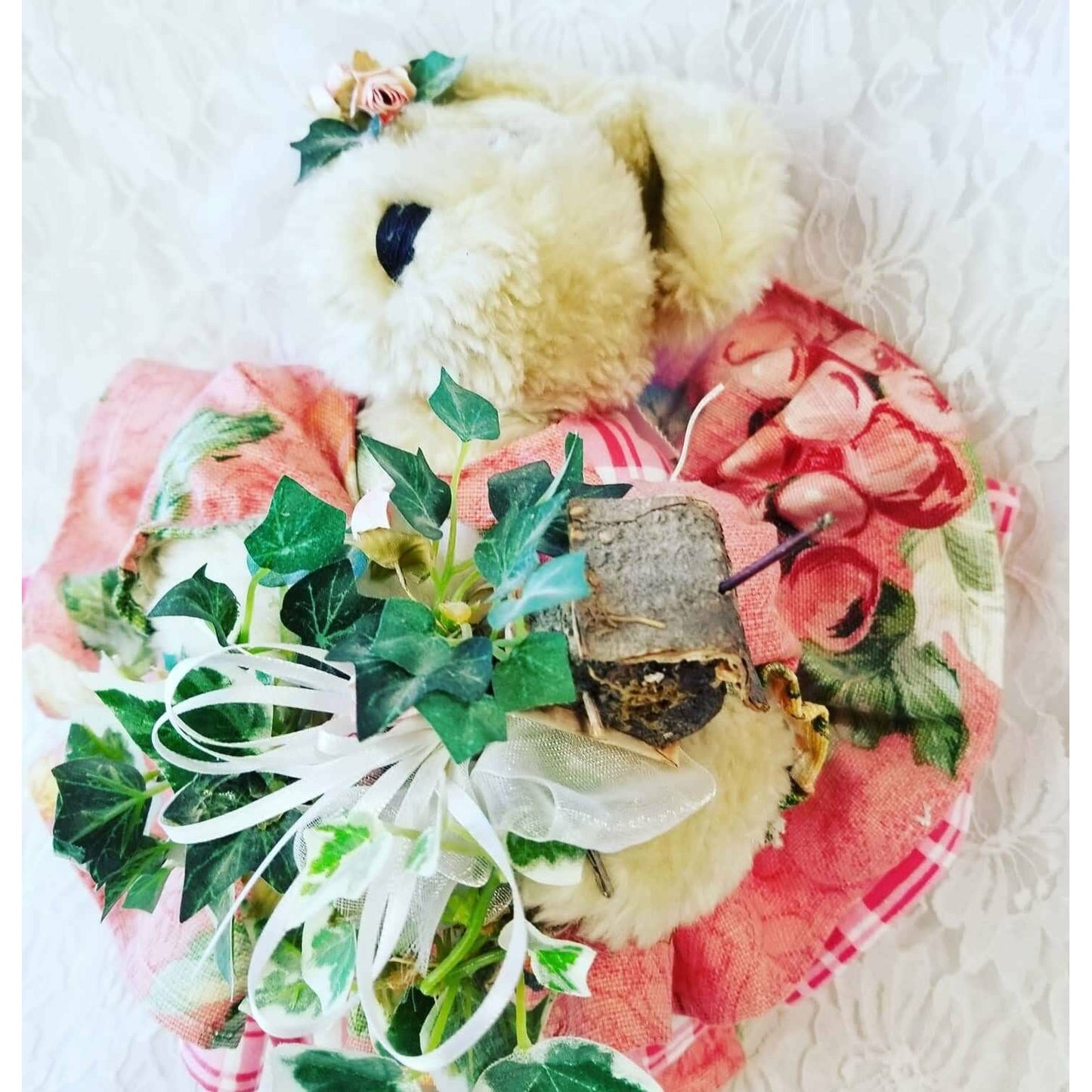 Handmade Teddy Bear ~ OOAK Jointed Art Bear w/ Birdhouse in Hand ~ Jointed, Handmade ~ Unique and Original