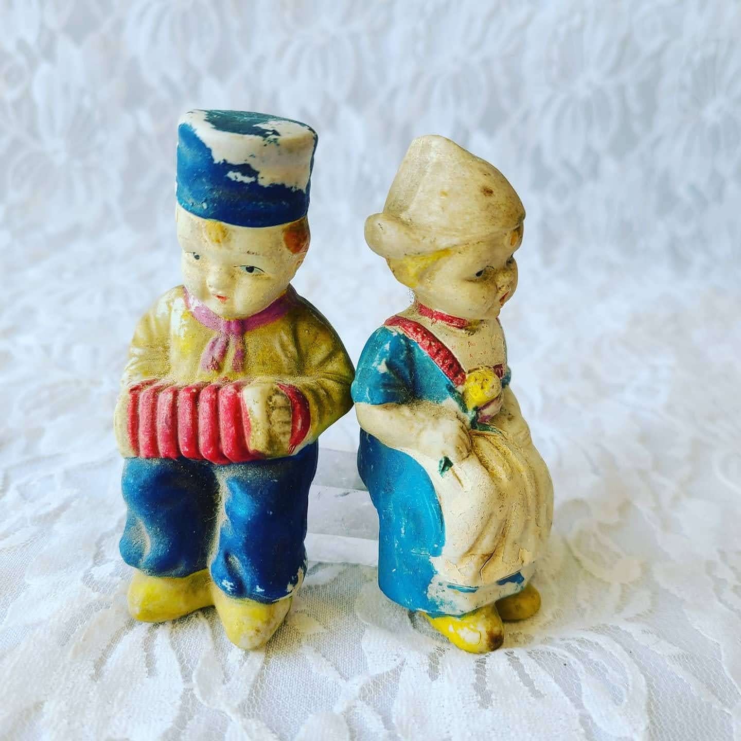 Set of 2 Boy & Girl Figurines ~OLD Antique Chalk-Ware ~ Dutch Children Sitting ~ Vintage Chalkware in Amazing Condition