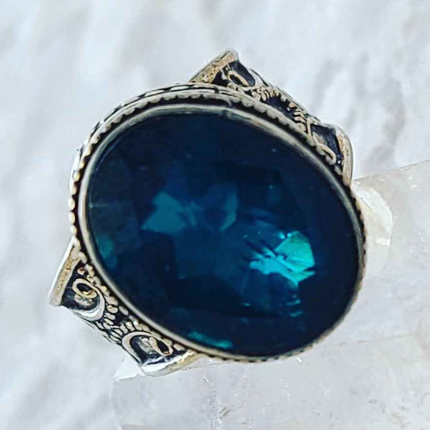 Teal Blue 925 Solid Sterling Silver Bali Style Ring ~ Size 6 ~ Unusual Deep Color ~ Unknown Stone