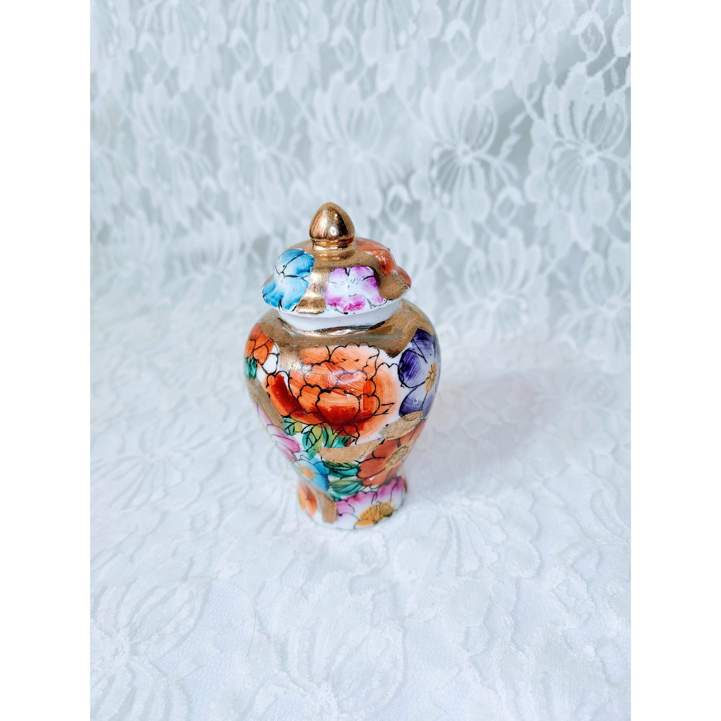 Vintage Chinese Ginger Jar with LID ~ Asian ~ Chinese ~ Blue with Orange ~ 3" tall ~ Marked on Bottom ~ Made in China