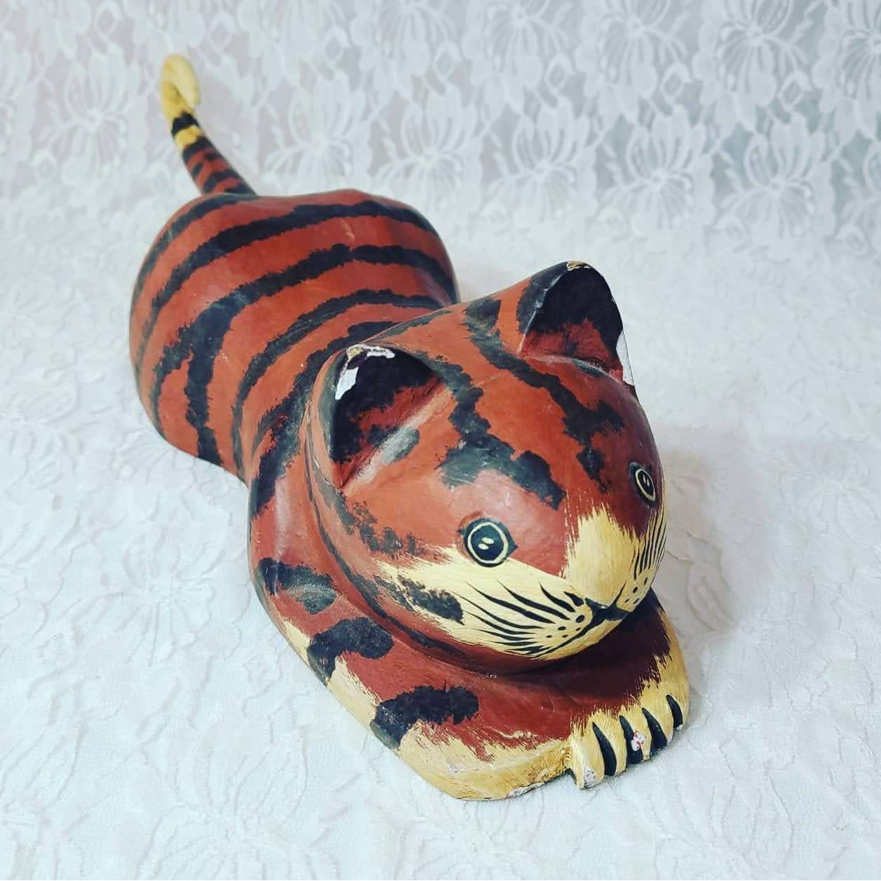 Hand Painted Wooden Folk Art Cat ~ Vintage 1960 Laying Down Kitty Kat Statue ~ 16" long by 5" wide and 7" tall