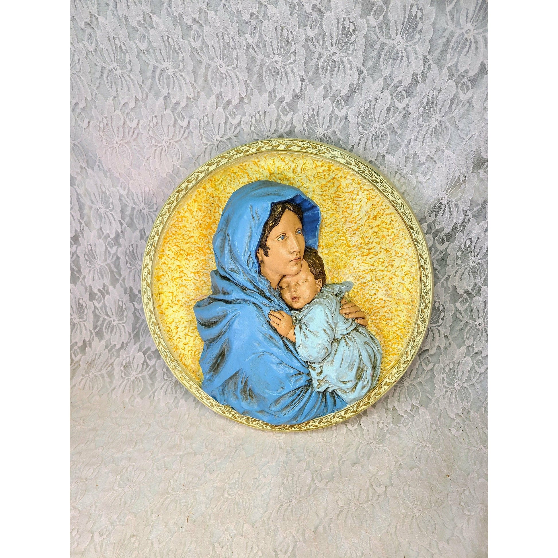 Madonna and Child ~ HUGE 13.5" Round Virgin Mary with Baby Jesus ~ Wall Hanging ~ Plaster ~ Heavy ~ Church or Altar Decoration