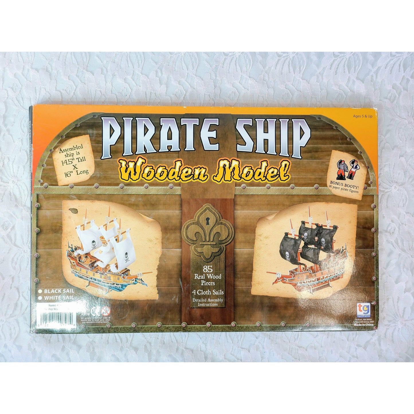Wooden DIY Model Pirate Ship KIT w/ 4 BLACK Sails ~ 16 Pirates ~ Nautical Tall Sailing Ship ~ Boy's Room ~ Fun to Build Brand New Old Stock