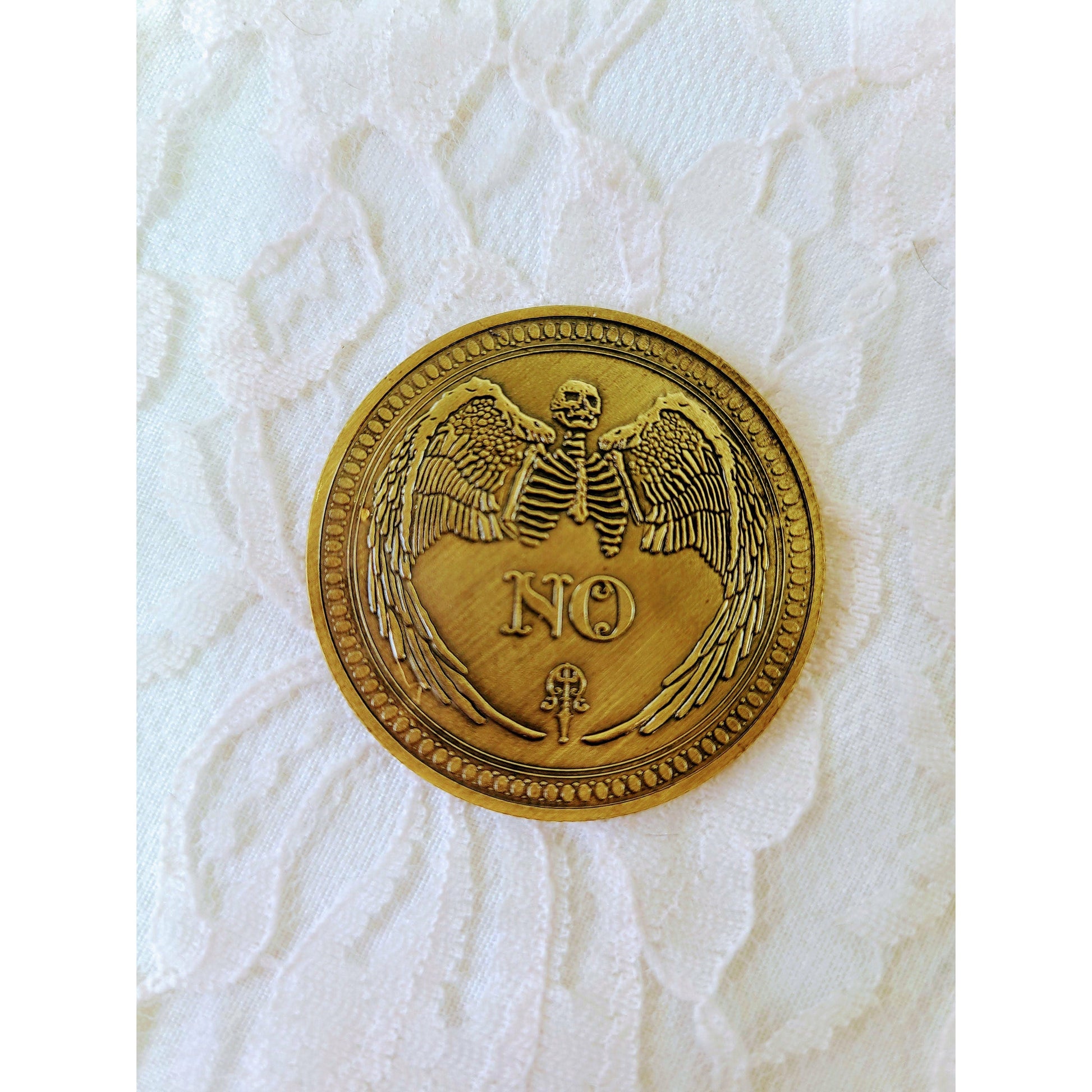 New Antique Gold Color Alloy Divination Coin w/Carrying CASE ~ Yes or No ~ Oracle Coin ~ Witchy Tools ~Altar Supplies
